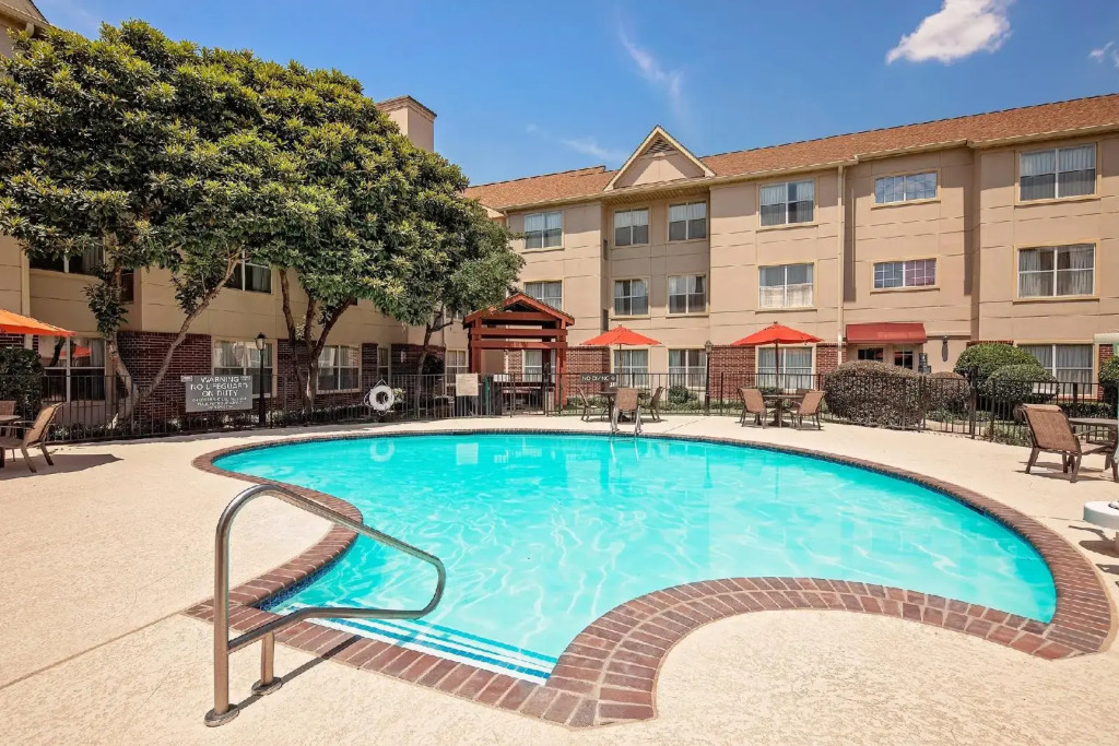 Residence Inn by Marriott Arlington