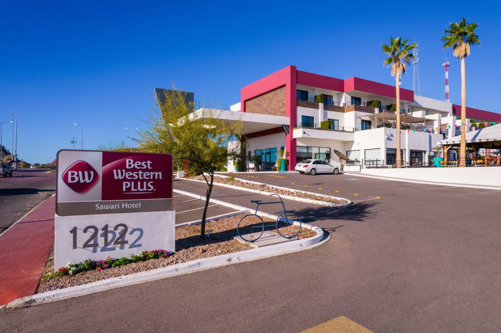 Sawari Hotel