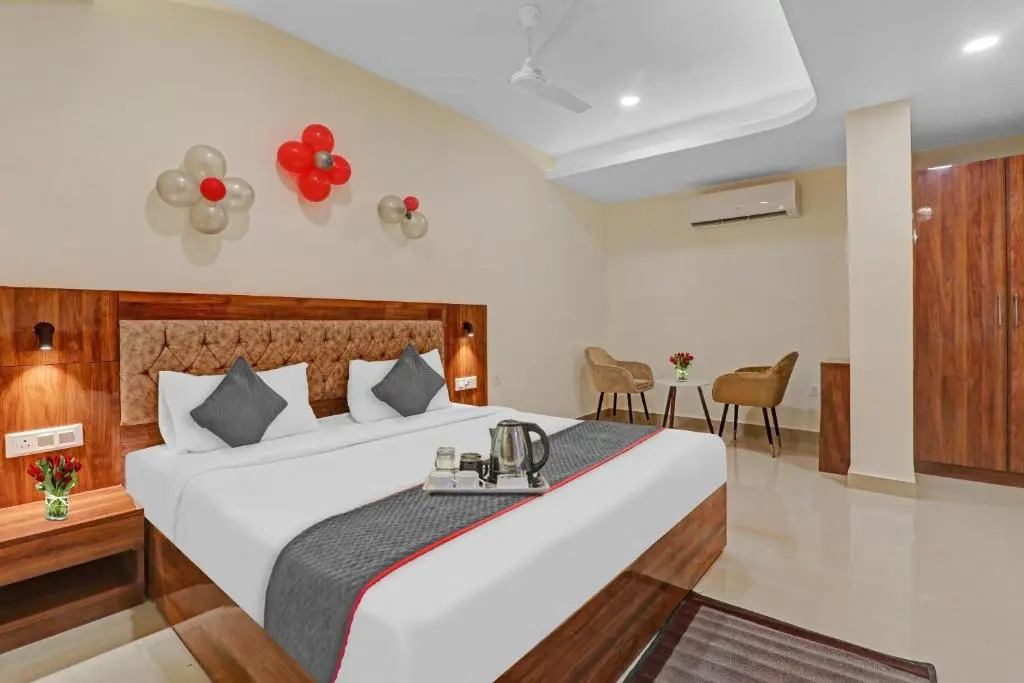 OYO Townhouse 1101 Hotel H G