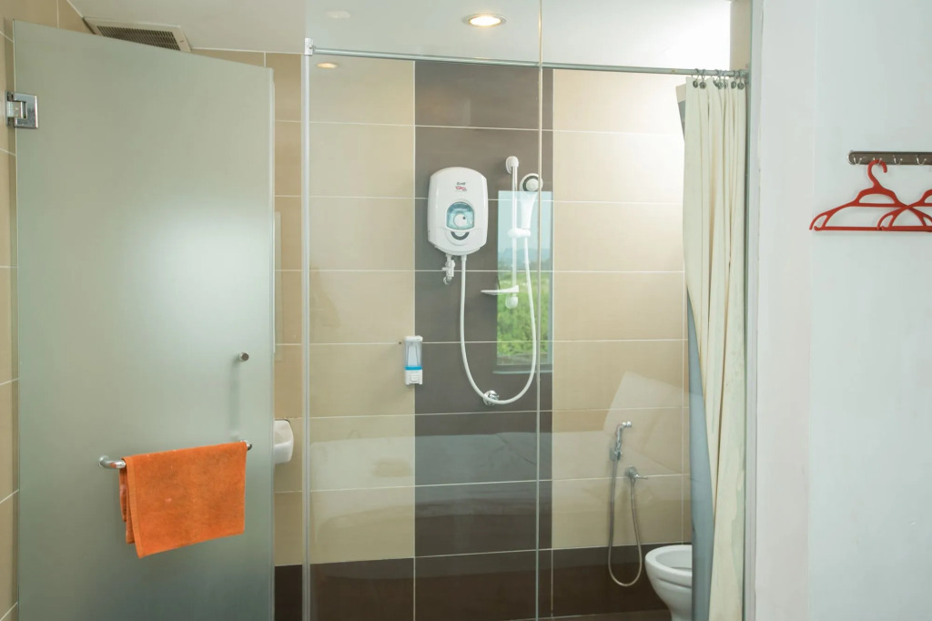 1 Hotel Mahkota Cheras