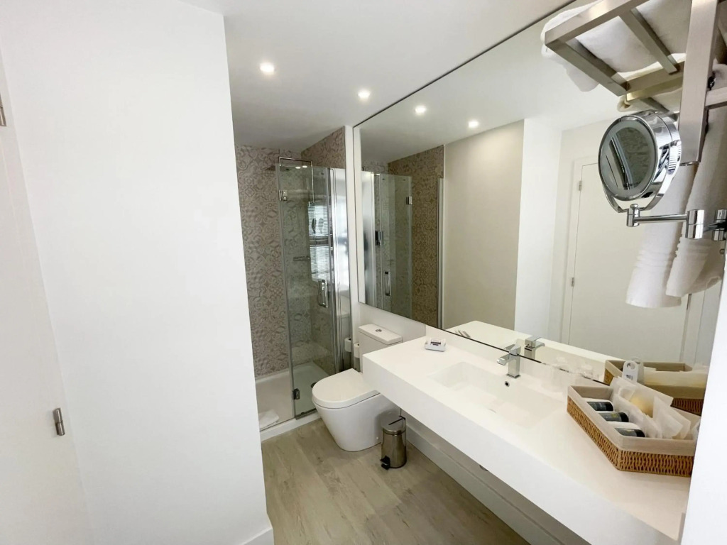 Four Points by Sheraton Sesimbra