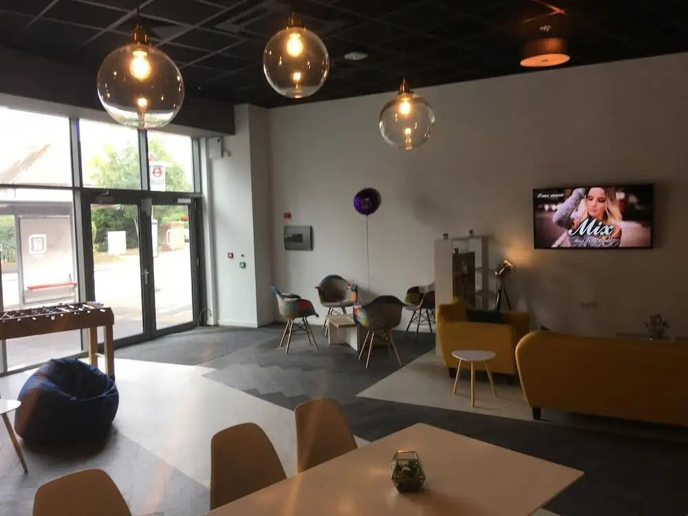 Cube Ealing
