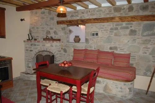 Lithos Homes