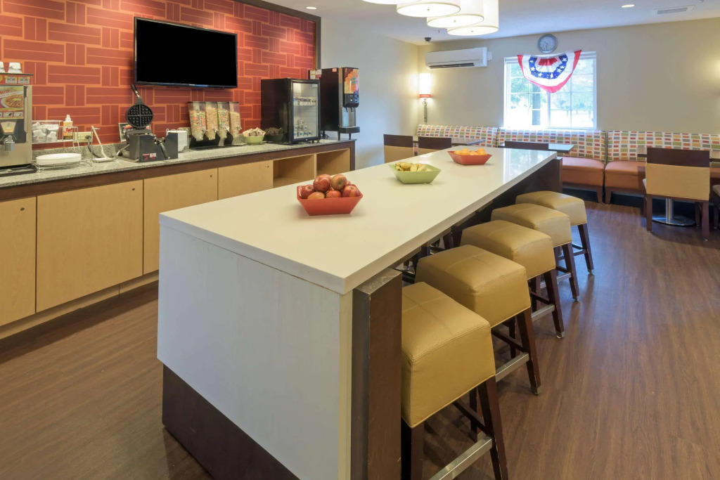 Hawthorn Suites by Wyndham Hartford Meriden