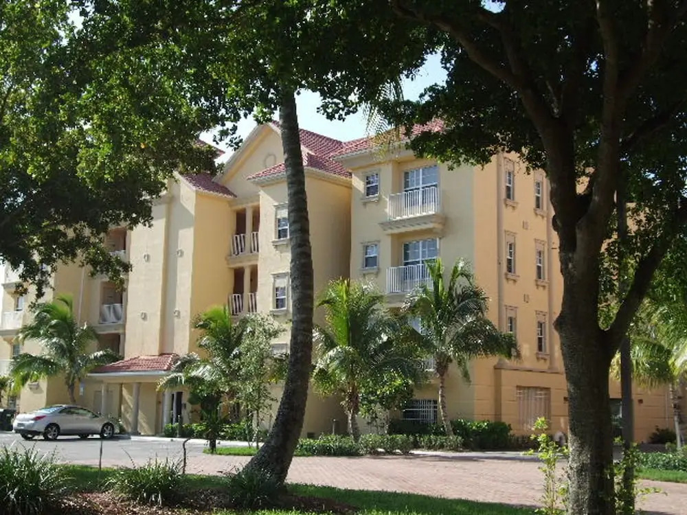 Bella Lago 541