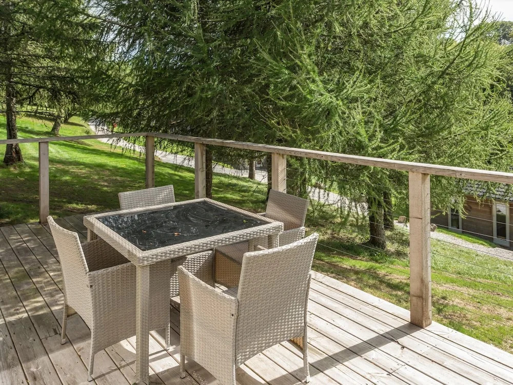 5 Lake View, Looe