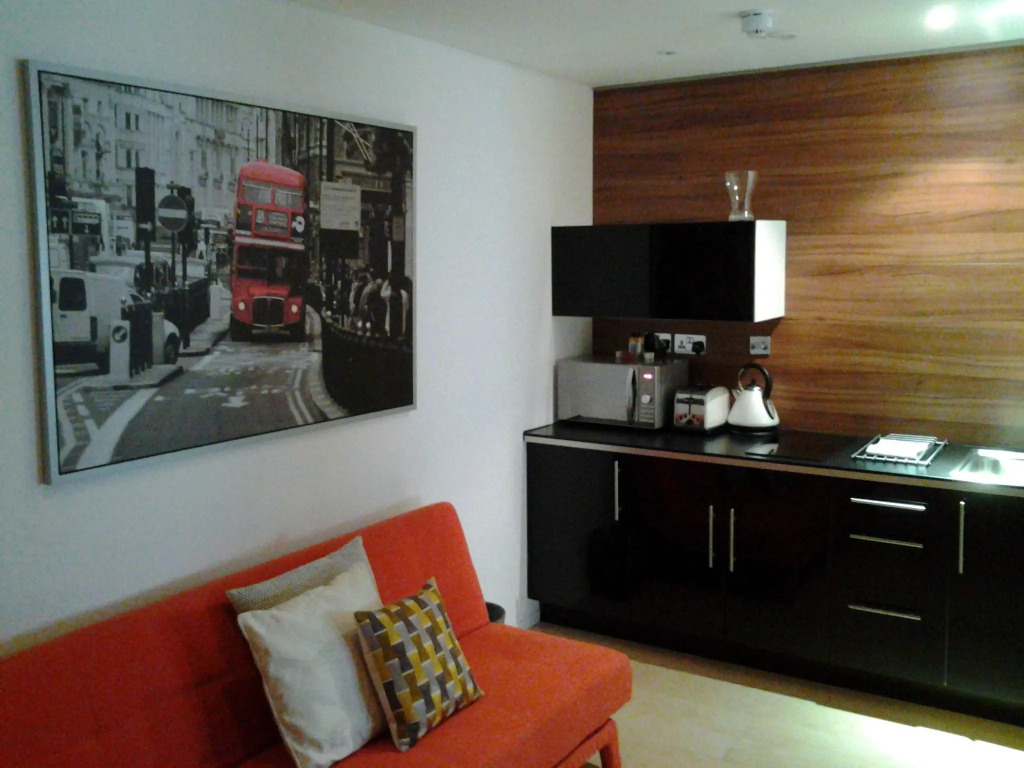 Room Home Stay