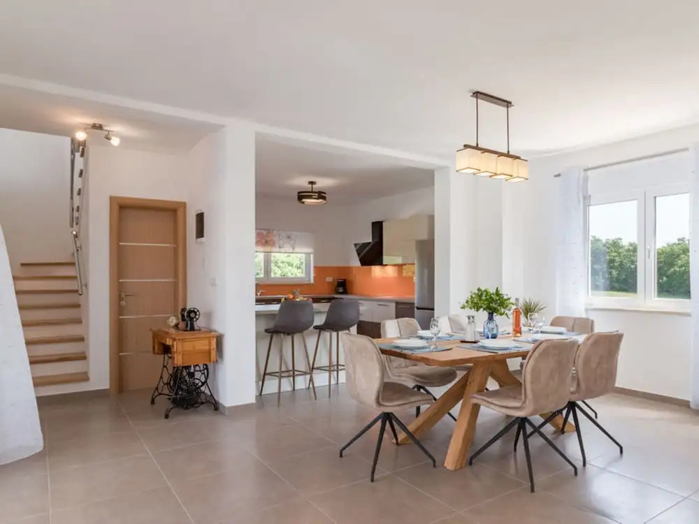 Villa Lena Comfortable Holiday Residence