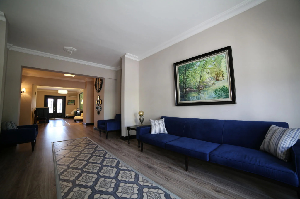 Lill Maison Hotel & City Club