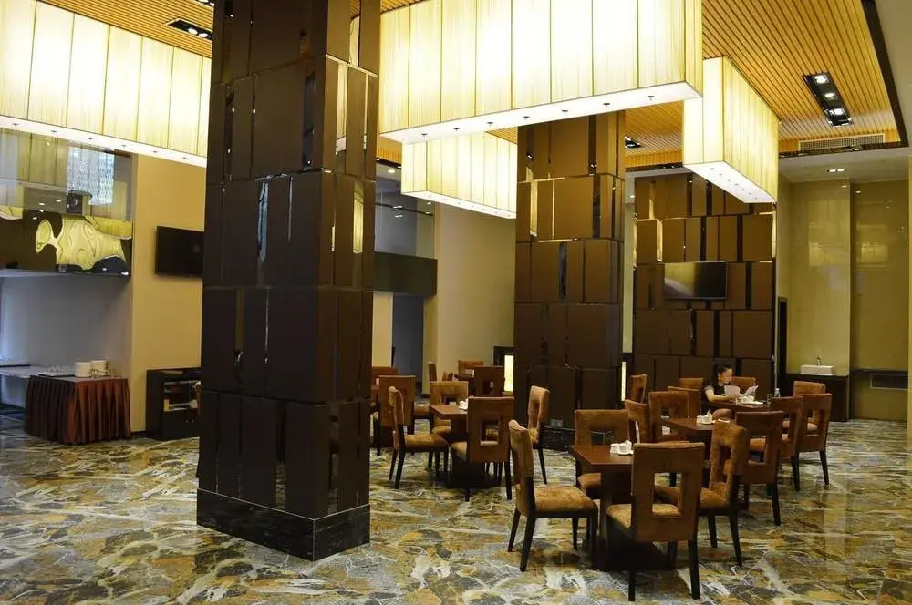 Dong Cheng Jing Jiang Hotel