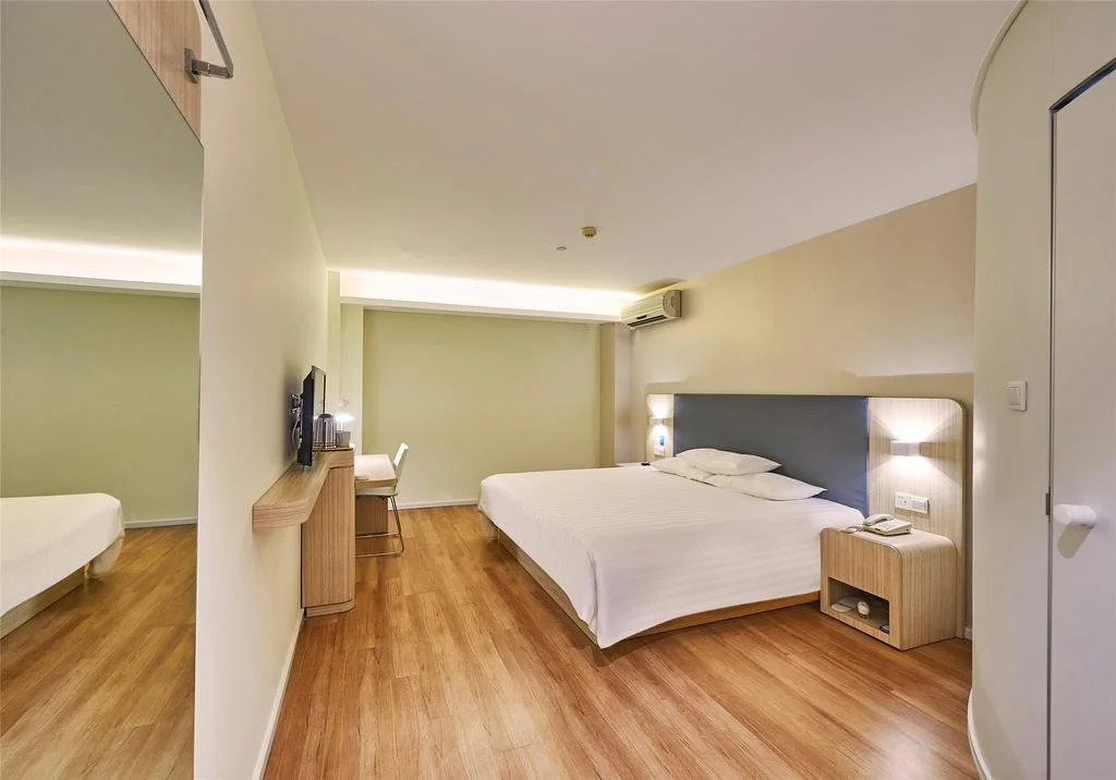 Hanting Hotel Shijiazhuang Beiguo Shangcheng Metro Station