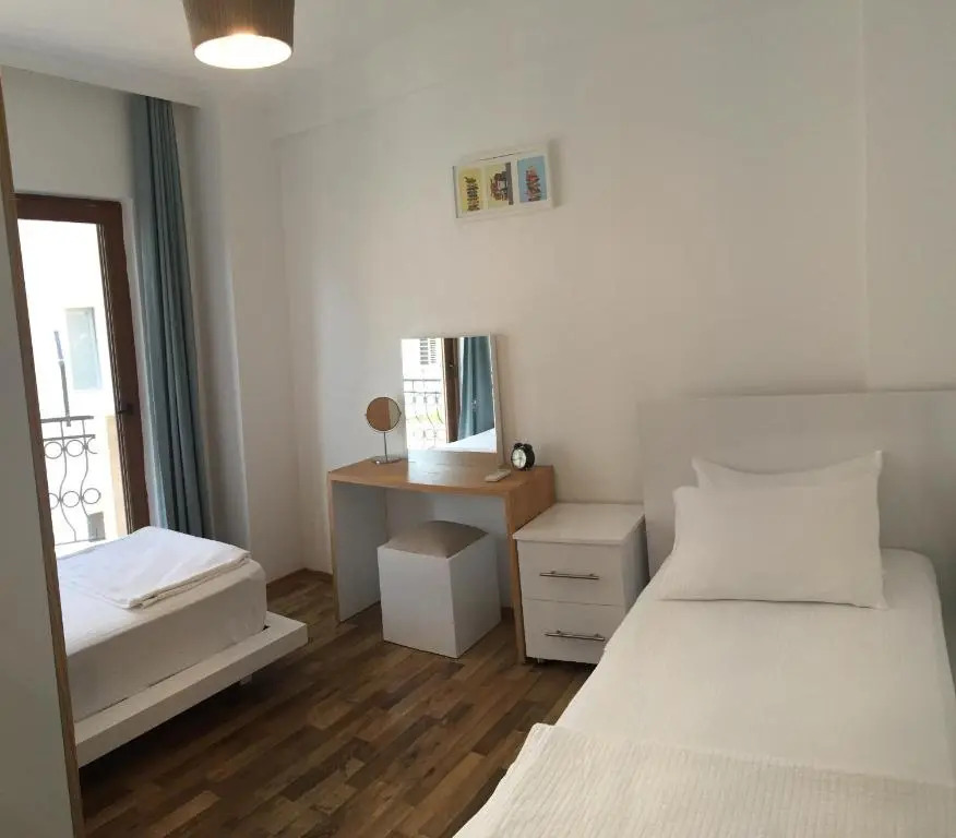 The Townhouse Apartment