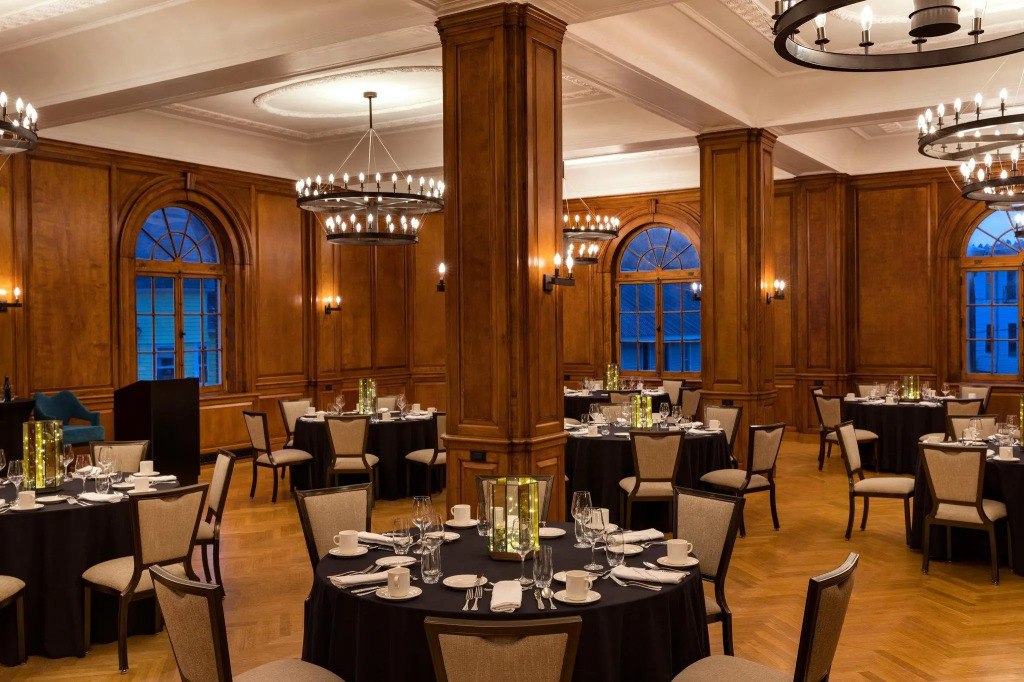 Hotel Saranac, Curio Collection By Hilton