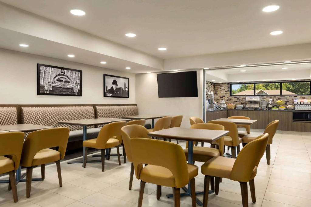 Baymont by Wyndham Owatonna