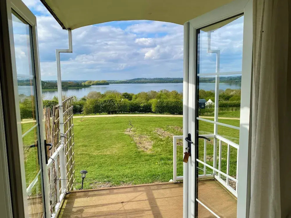 The Hide At Manton Bay Glamping Retreat