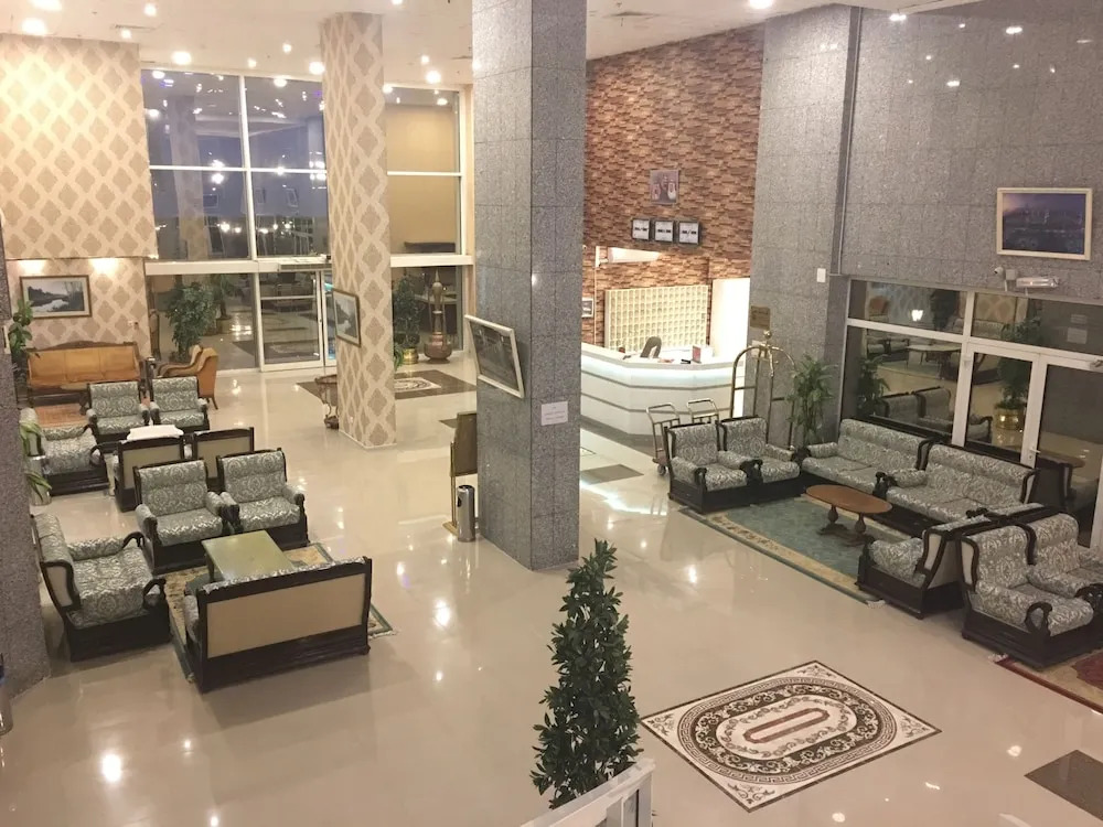 Nasamat Hotel
