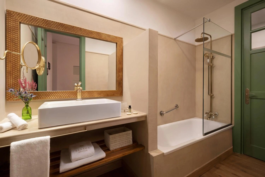 Los Seises Sevilla, a Tribute Portfolio Hotel