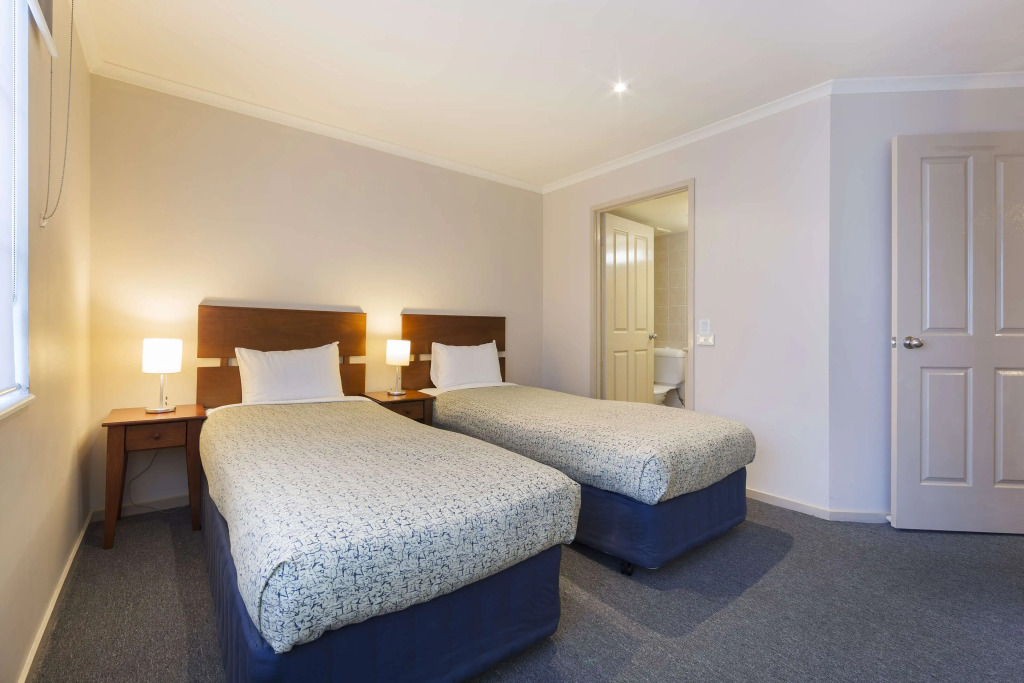 Best Western Plus Canberra Central Apartments Official