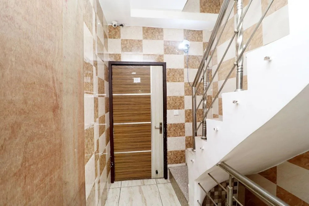 Oyo 40297 A K Guest House