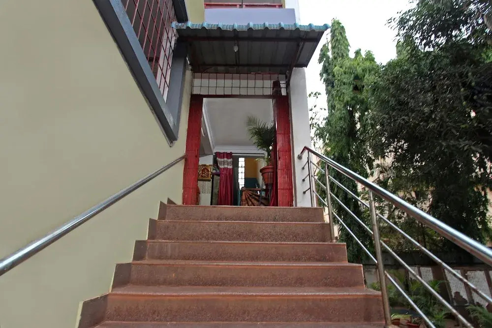 SPOT ON 38681 Sai Palace Lodging & Boarding