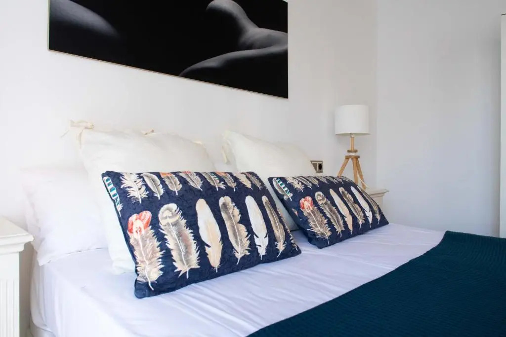 Cozy Wifi AC Loft In the Heart of Ruzafa