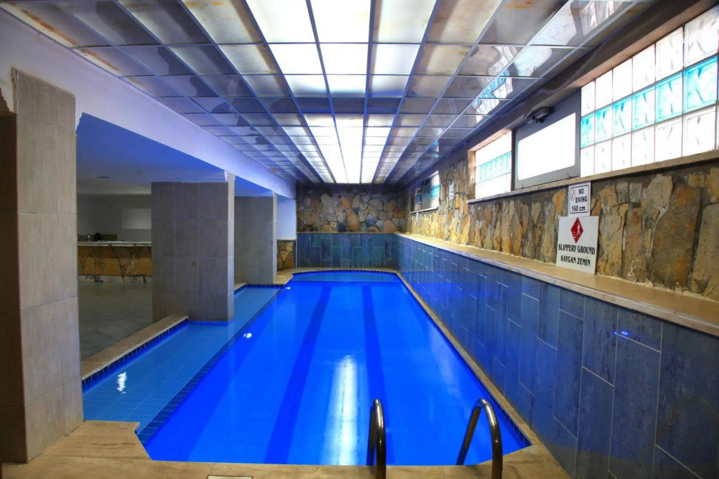 Kahya Hotel
