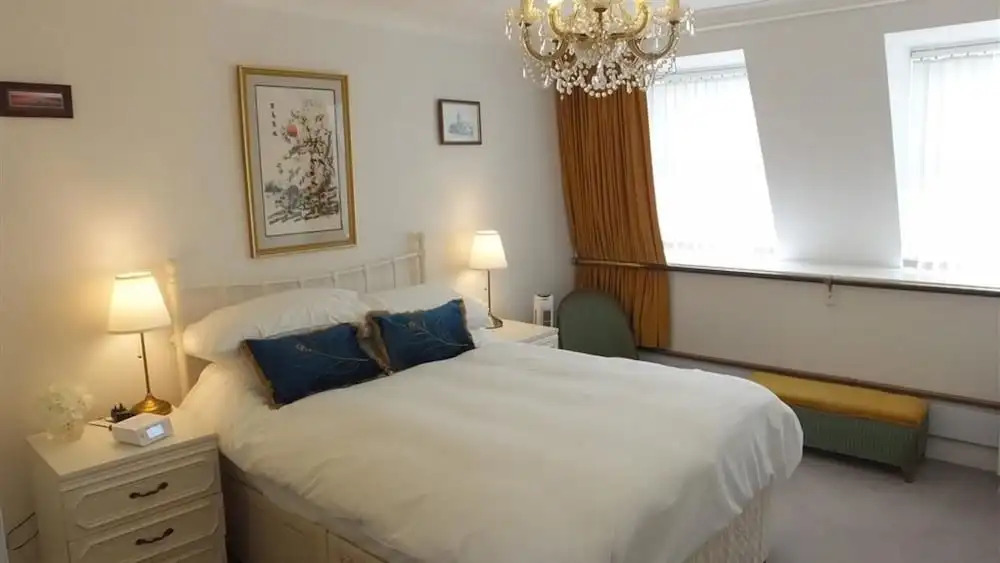 Richmond House 11