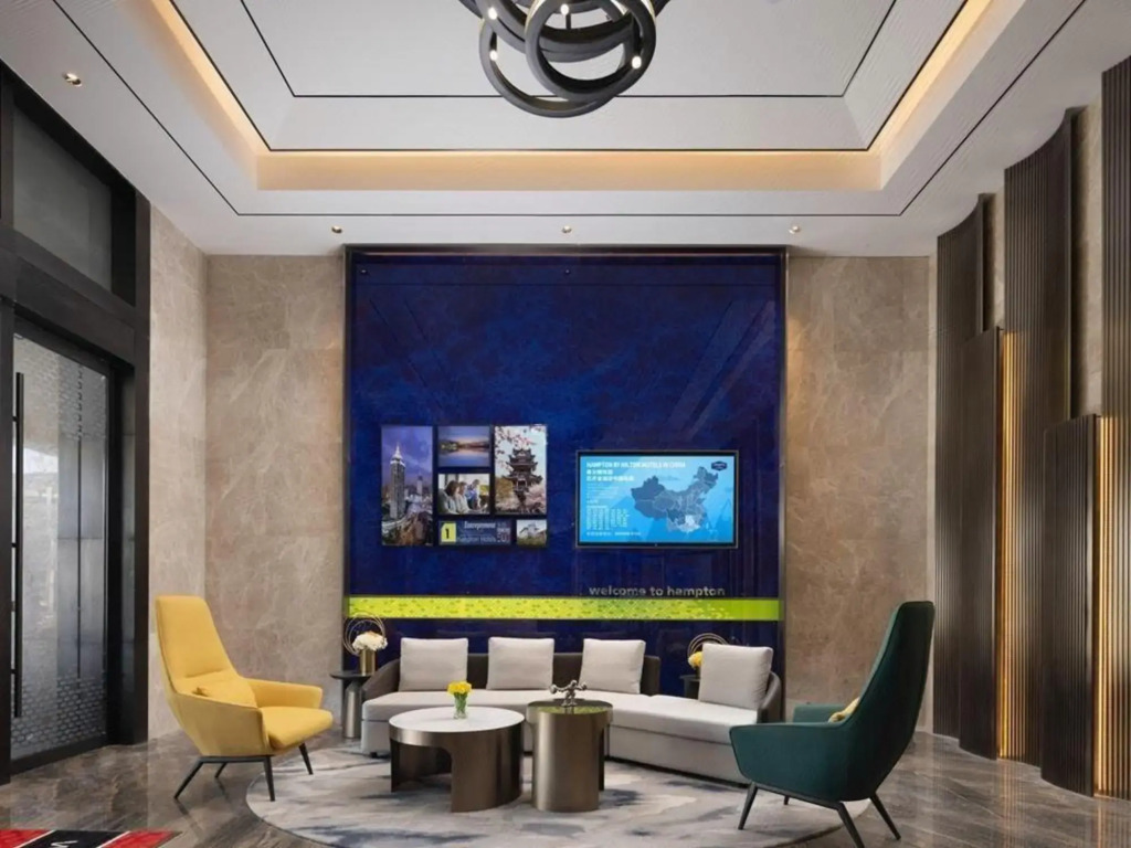 Hampton by Hilton Wuxi East Railway Station