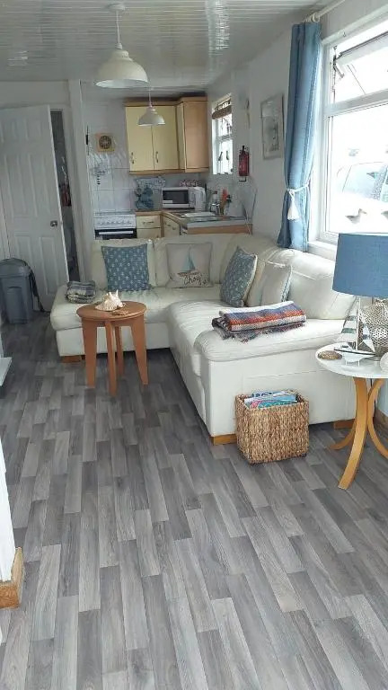 The Sun Trap @ Bridlington's Bed & Bowl Beach Breaks