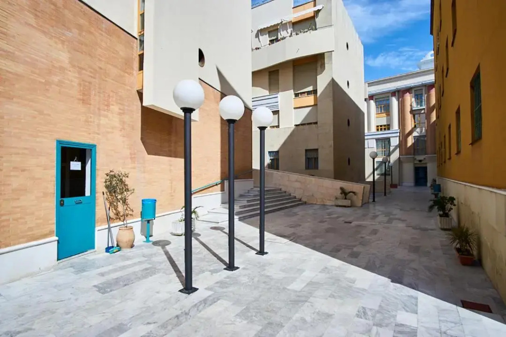 Wish-Suite San Jacinto de Sevilla Apartment