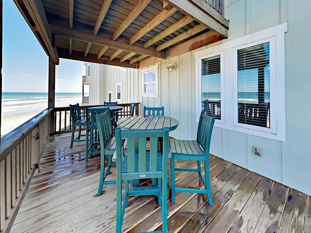 3BR/3BA Direct Ocean View Lost Colony Property by RedAwning