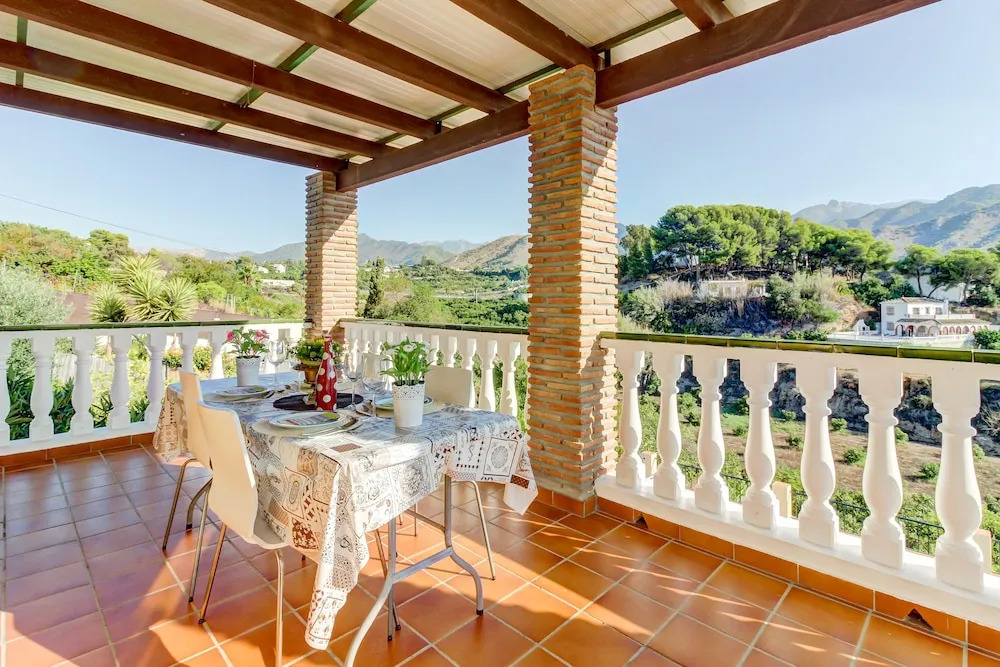 Villa Conchi by Spainsunrentals 1091