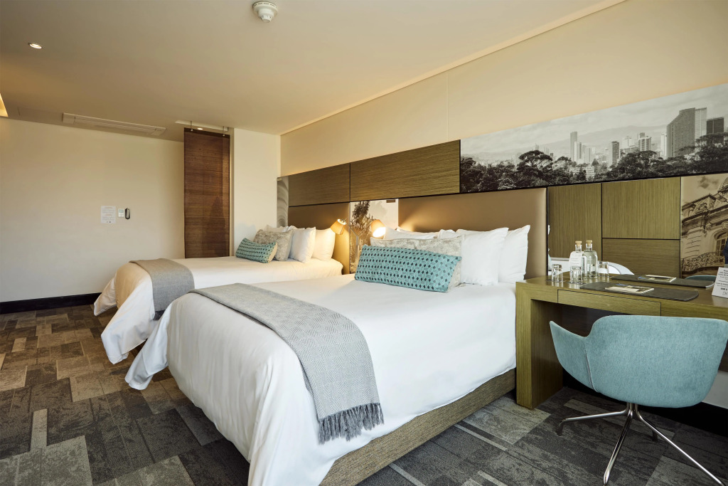 EK Hotel