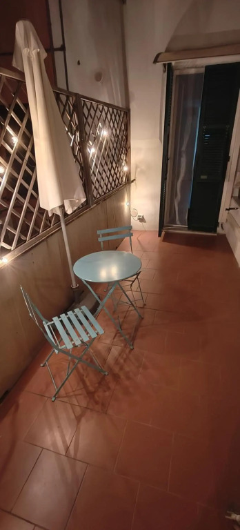 Vista sul carruggio, centro storico di Chiavari