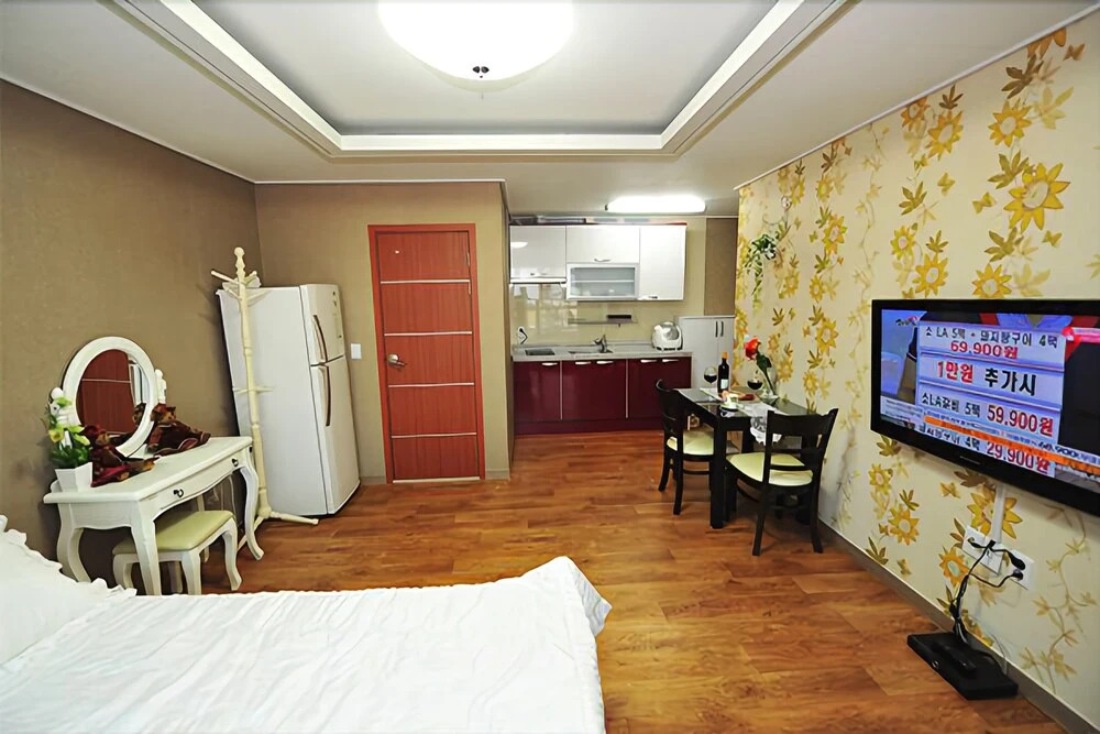 Yeongdeok Green Garden Pension
