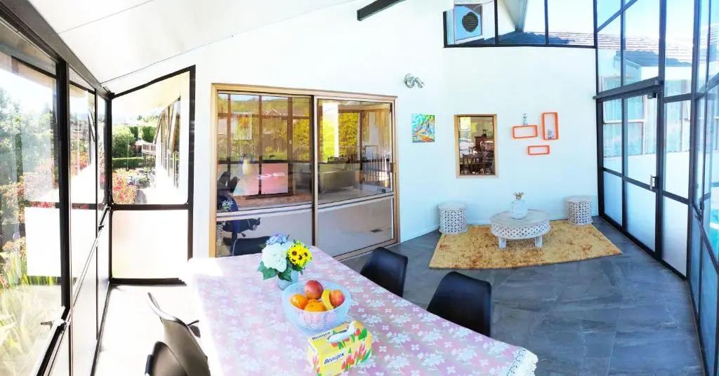 Sunny Home