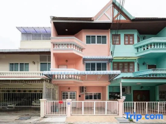 Spacious 4BRTownhouse|BTS Onnut|10 Guests| Parking