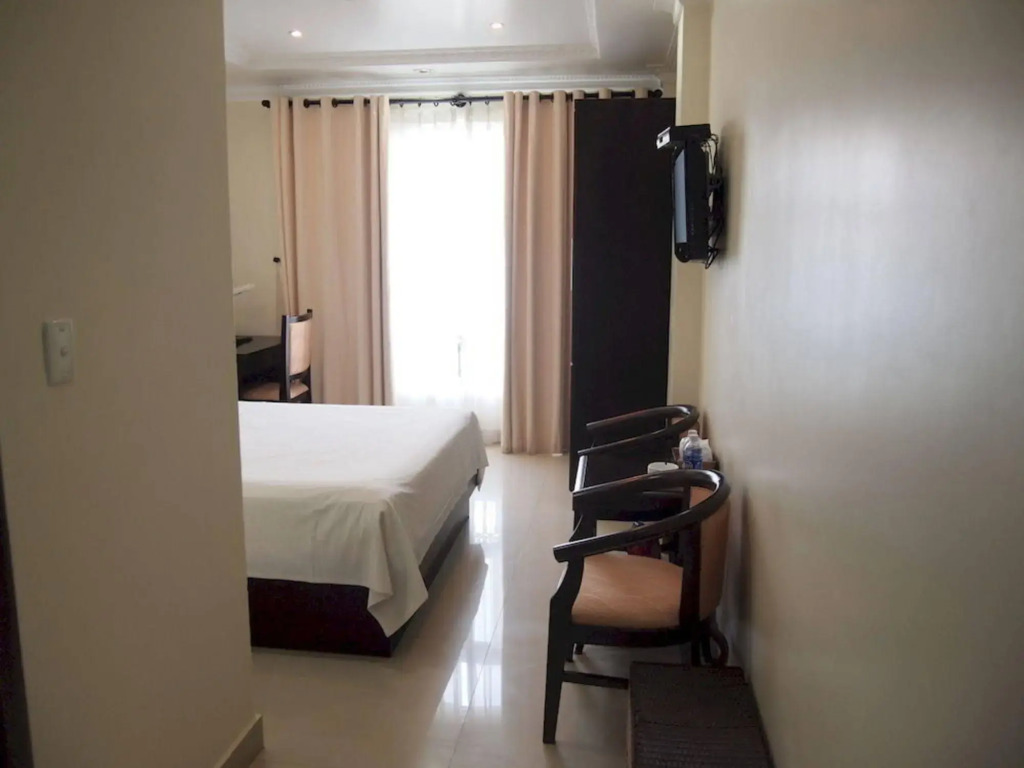 Hung Vuong II Hotel