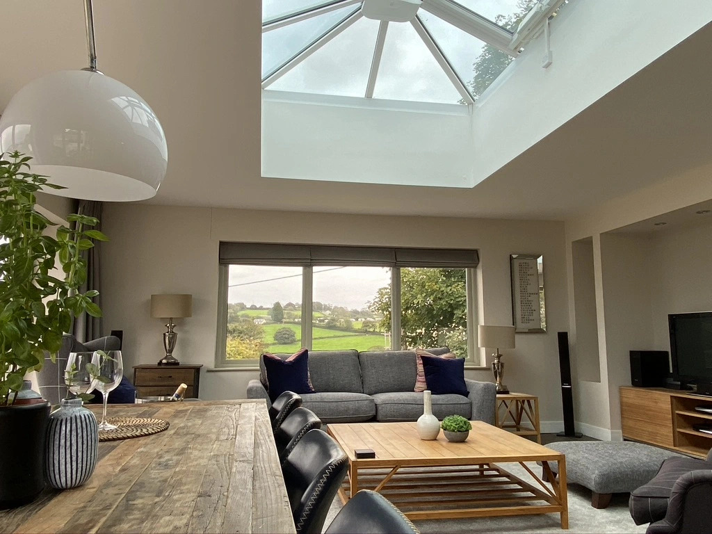 Amber Cottage - Luxury Cottage, Hot Tub, Sea Views and Log Burner