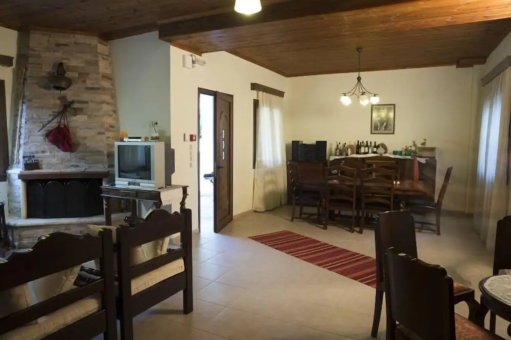Elia Therissos Maisonettes