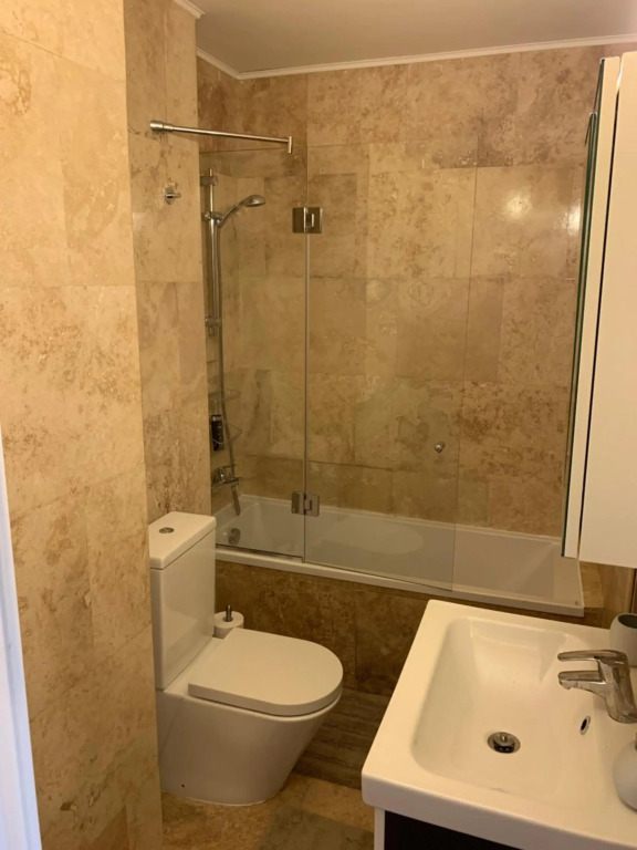 Floreasca Apartment Bach