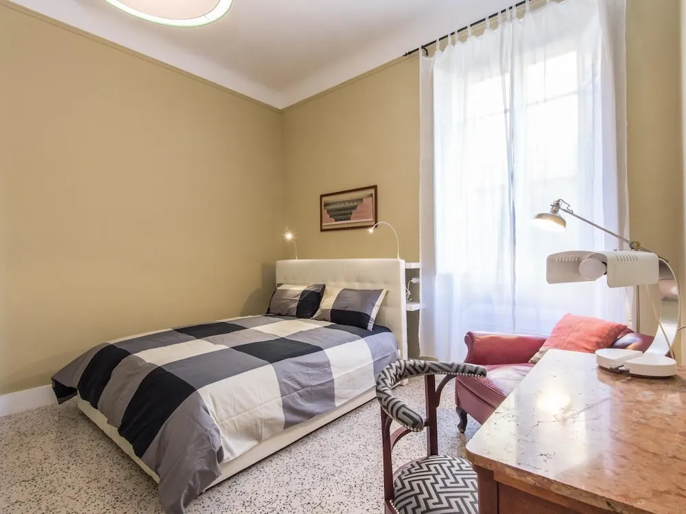 RSH Trastevere Bright Enchanting Apartment