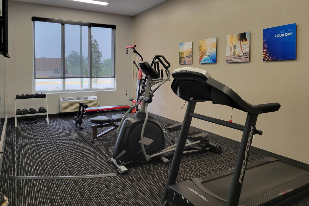 Comfort Inn & Suites