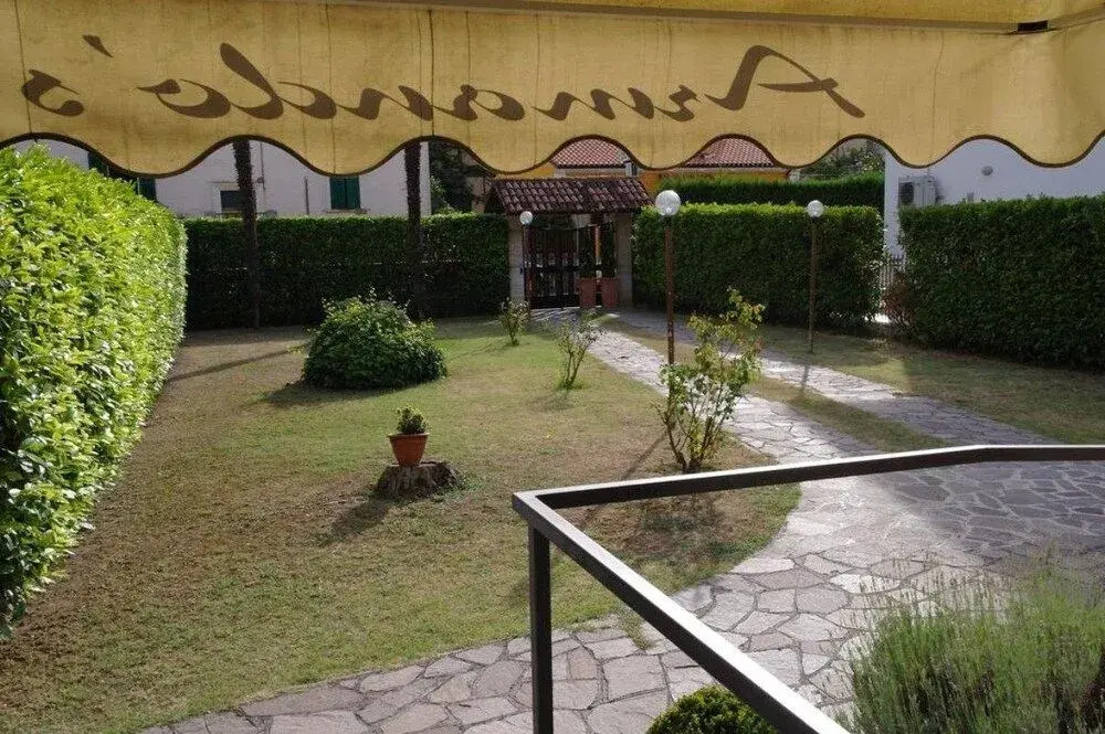 Hotel Armando s