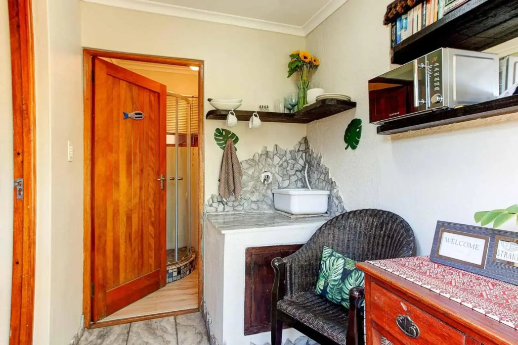 Penguin - Double En-Suite Studio