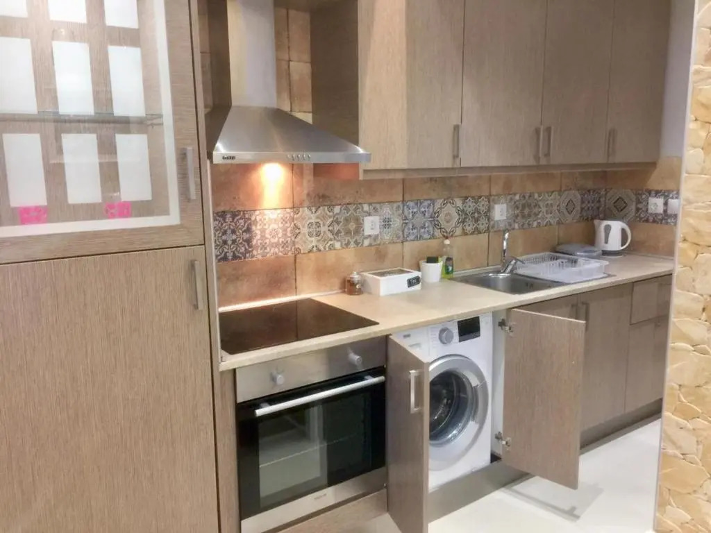 6- Stylish mini-suite for 2 in central Rhodes!