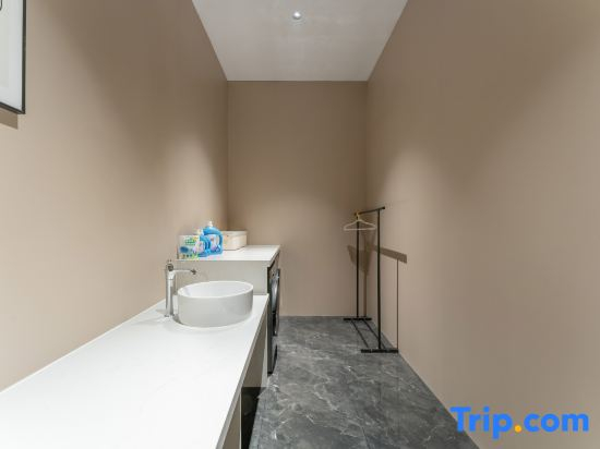 Kurenqi Temperature Begonia Hotel