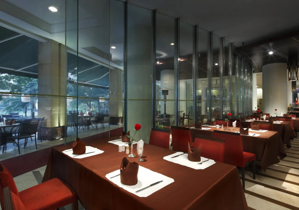 Guangzhou Dong Fang Hotel