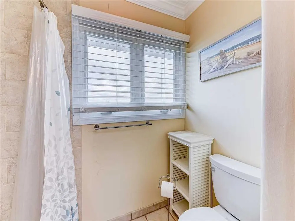 Summer Wind, 4 bedrooms, Private Pool, Next to Beach, Sleeps 8