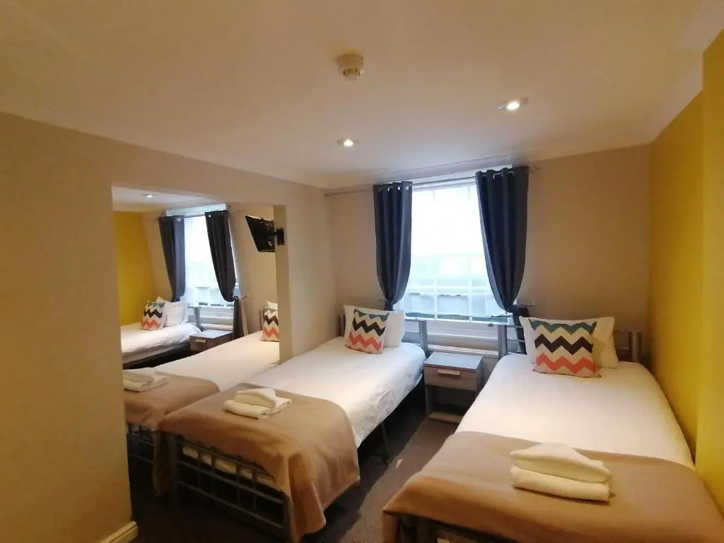 Smart Hyde Park View